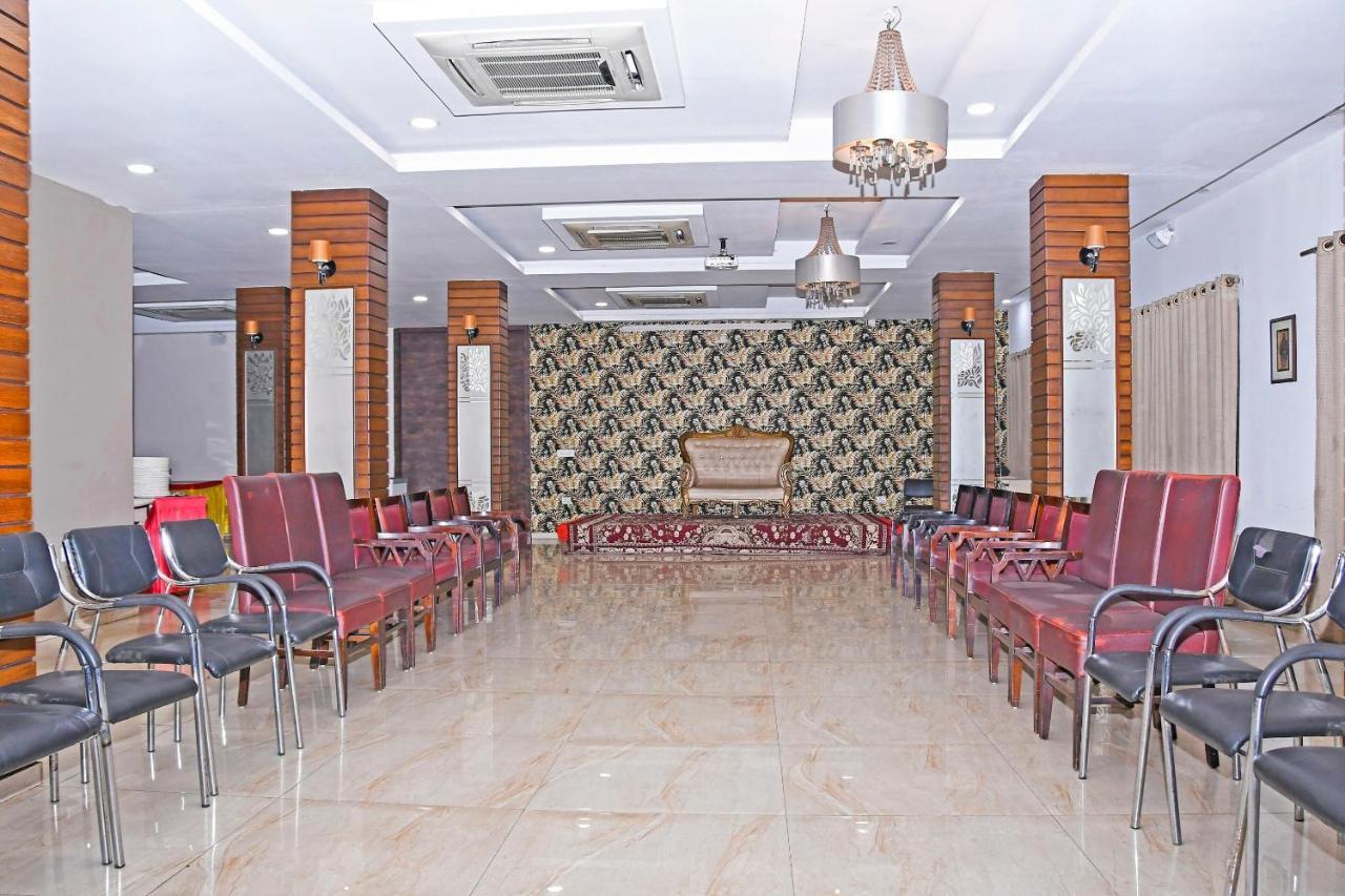 Townhouse 900 Hotel Surya Palace Bhilai Exterior foto
