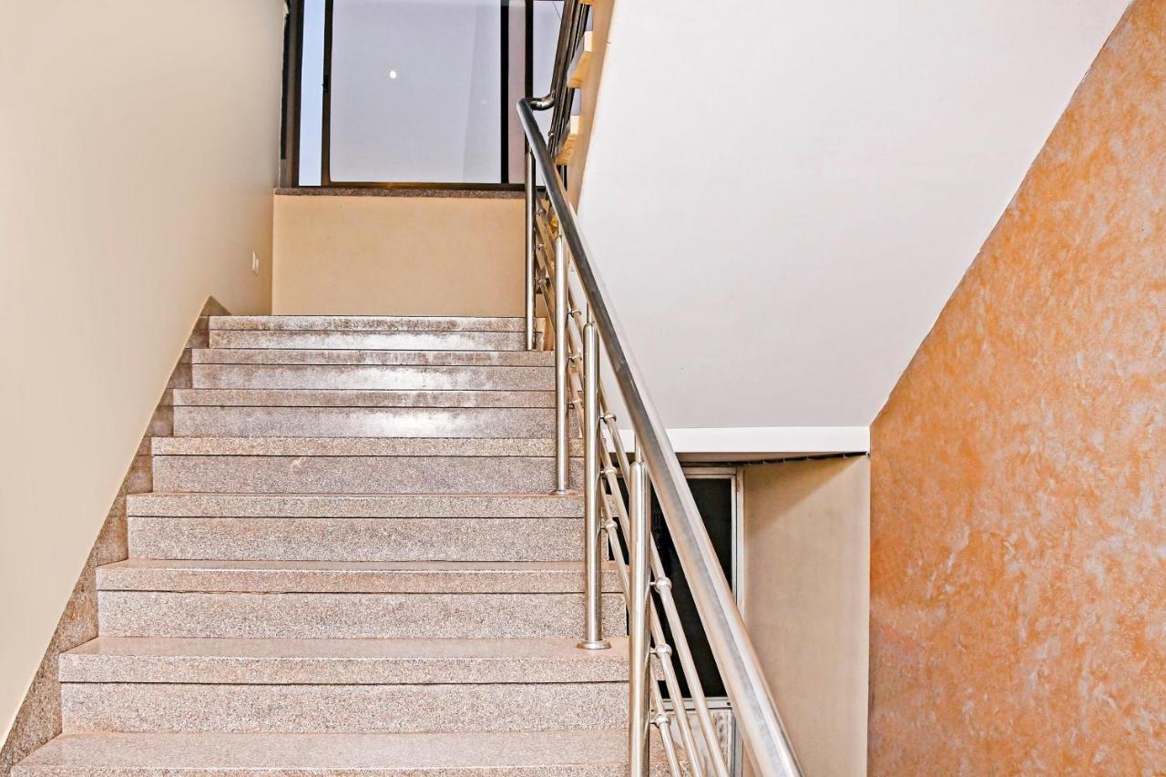 Townhouse 900 Hotel Surya Palace Bhilai Exterior foto